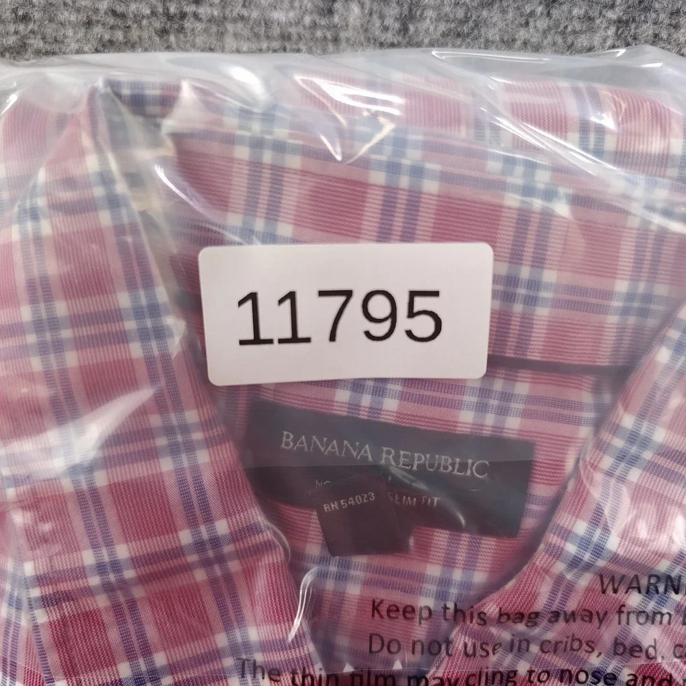Banana Republic Shirt Mens Medium 15 15.5 33/34 Non Iron Slim Fit Red Blue Check